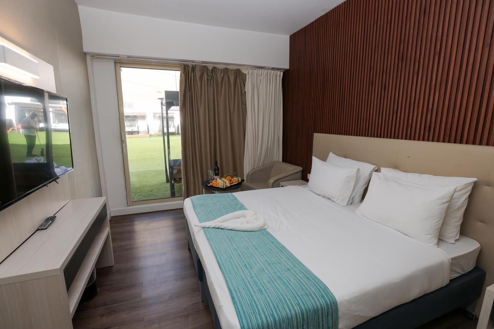 G Hotel 엘라트 외부 사진