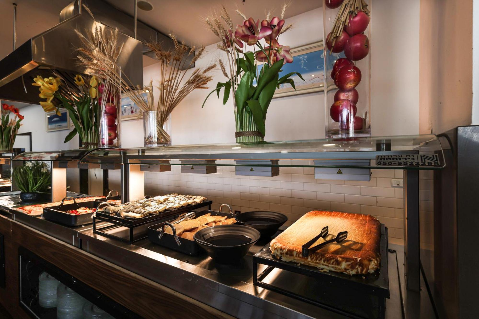 G Hotel 엘라트 외부 사진